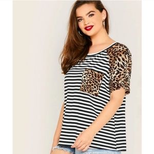 🎉1X LEFT* HOST PICK🔥leopard and stripe tee
